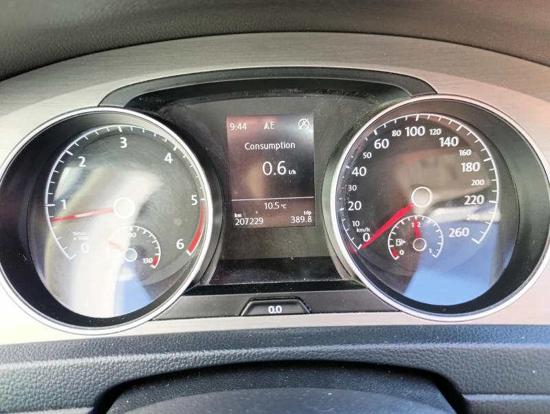 VW Golf Vw  Golf 2.0 TDI 150к.с.Ръчна ТОП Нов внос , снимка 9 - Автомобили и джипове - 52657393