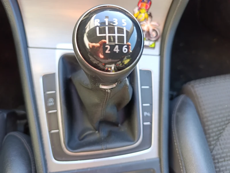 VW Golf Vw  Golf 2.0 TDI 150к.с.Ръчна ТОП Нов внос , снимка 10 - Автомобили и джипове - 52657393