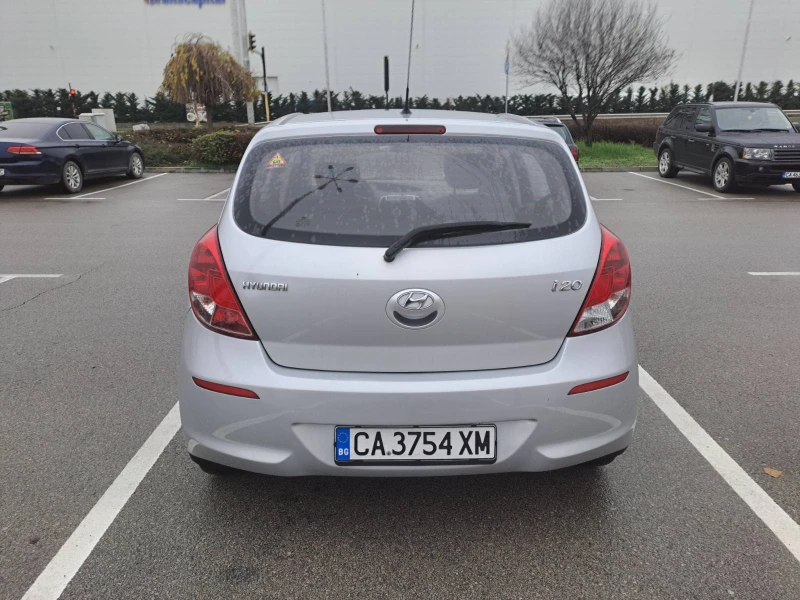 Hyundai I20, снимка 7 - Автомобили и джипове - 52627060
