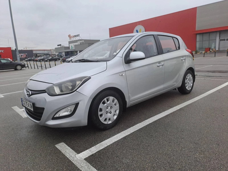 Hyundai I20, снимка 3 - Автомобили и джипове - 52627060