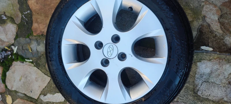 Hyundai I20, снимка 14 - Автомобили и джипове - 52627060