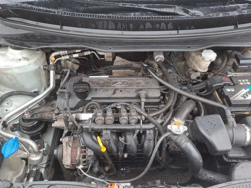 Hyundai I20, снимка 12 - Автомобили и джипове - 52627060
