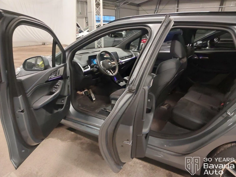 BMW 220 d Active Tourer M Sport Paket Sportautomatic, снимка 5 - Автомобили и джипове - 52726713