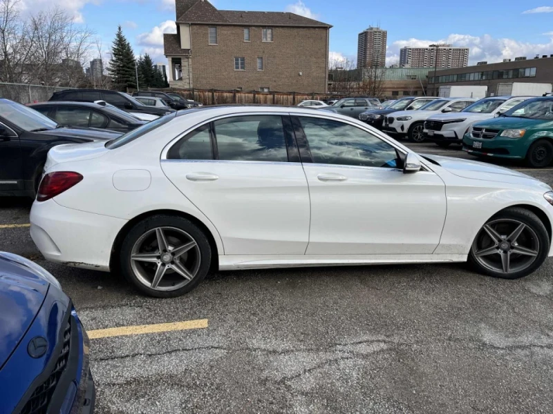 Mercedes-Benz C 300 AMG-pkg* 4Matic* Задна камера* Подгрев* Пано, снимка 4 - Автомобили и джипове - 52801263