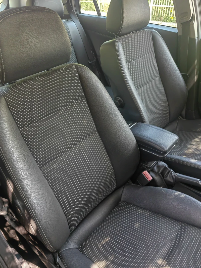 Opel Astra 1.7 cdti, снимка 5 - Автомобили и джипове - 52816493