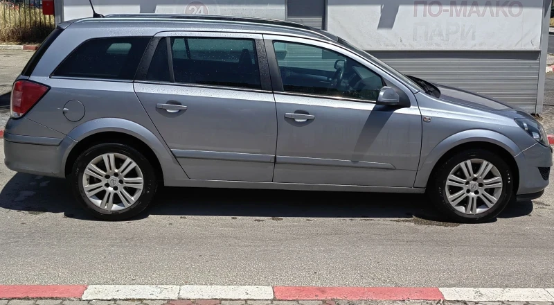 Opel Astra 1.7 cdti, снимка 7 - Автомобили и джипове - 52816493