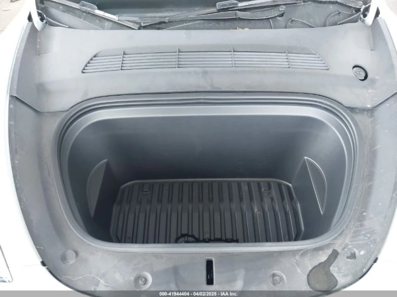 Tesla Model Y U U All Wheel Drive - 49800 лв. - 29243795 | Car24.bg