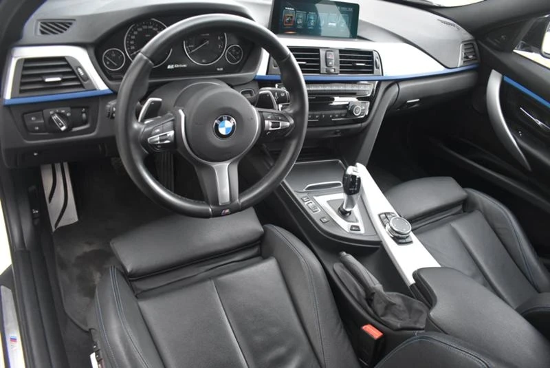 BMW 330 e iPerformance M, снимка 13 - Автомобили и джипове - 56538212