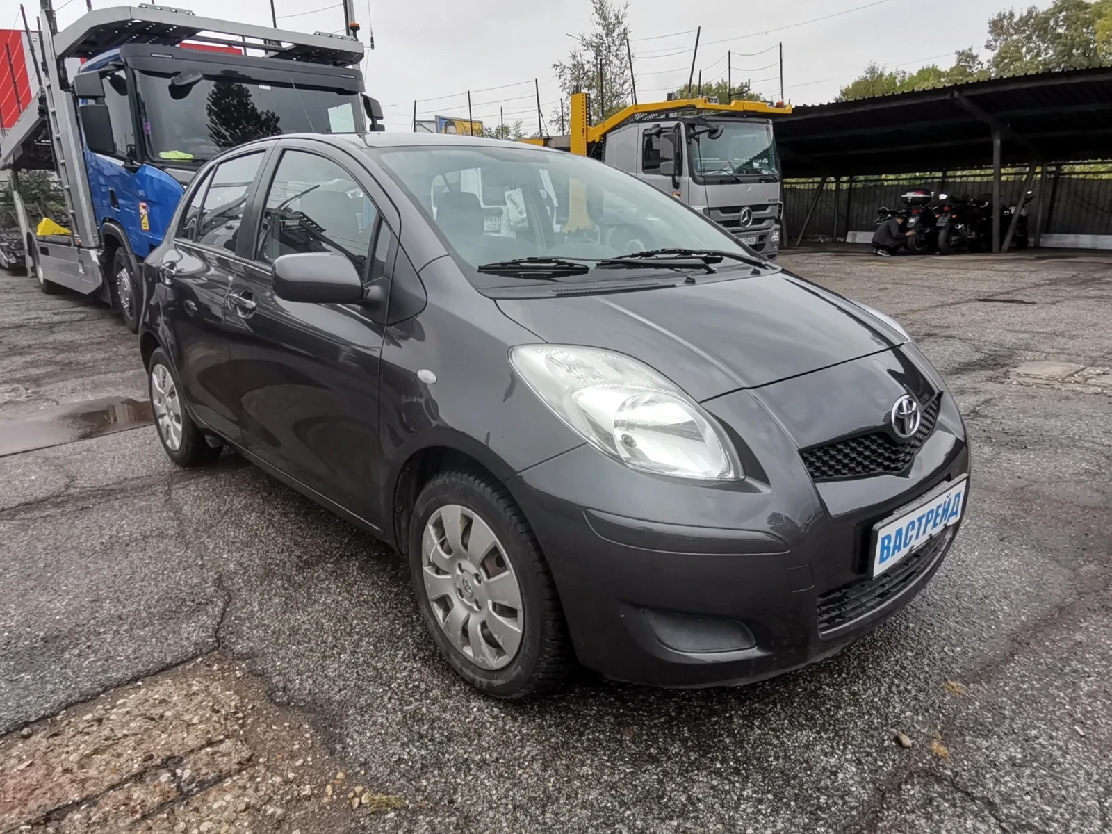 Toyota Yaris 1.0i GPL - изображение 2