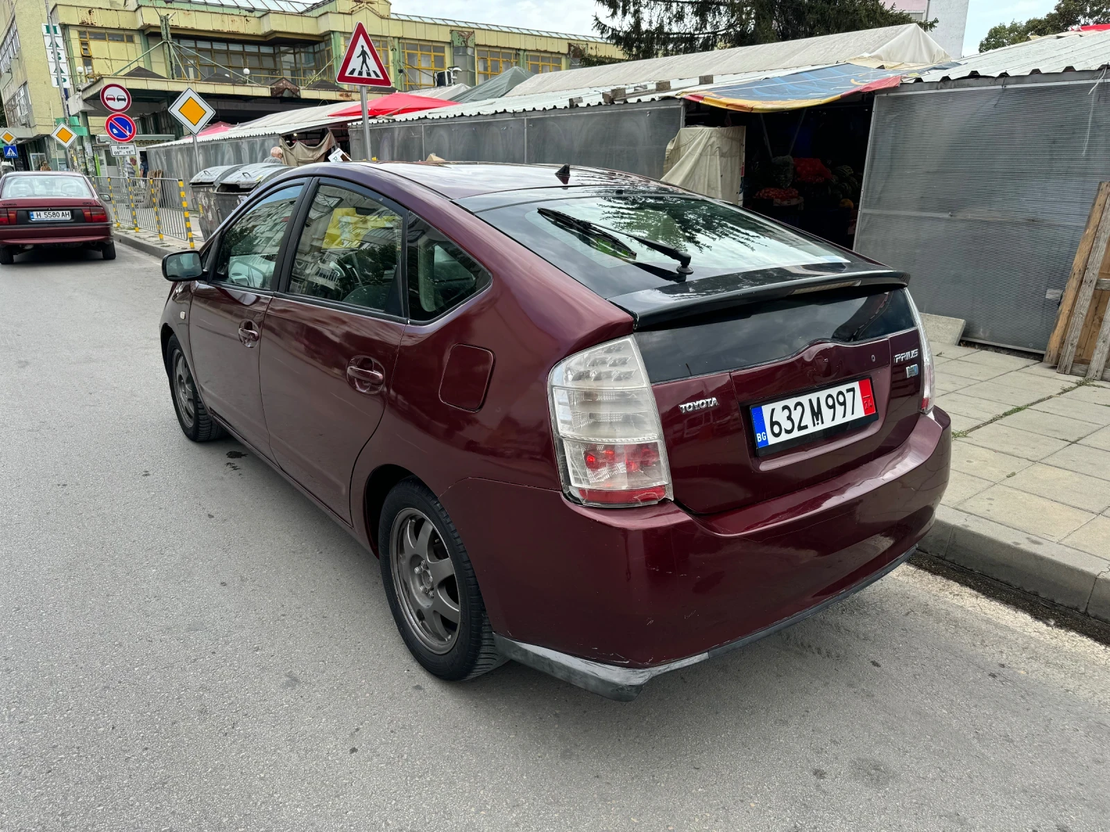 Toyota Prius 1.5 Hibrid - изображение 6