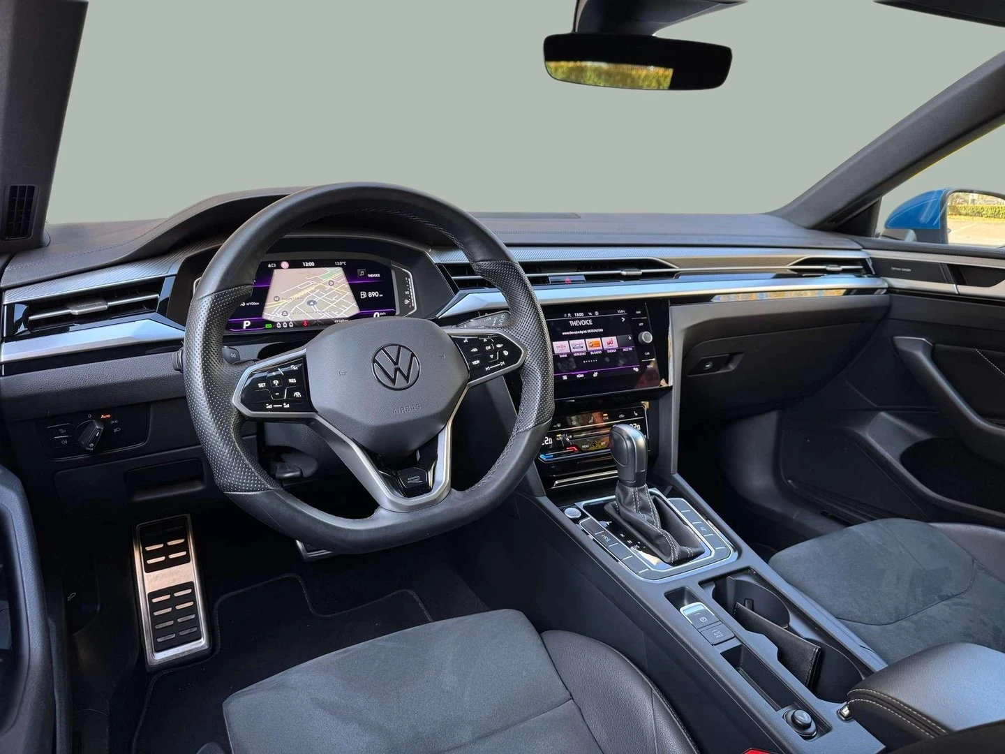 VW Arteon R-Line 2.0 TDI SCR 4MOTION DSG - изображение 5