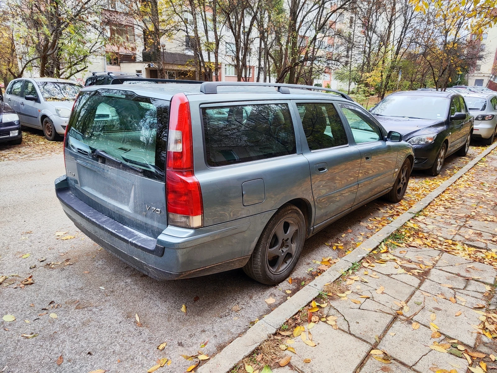 Volvo V70  - изображение 2