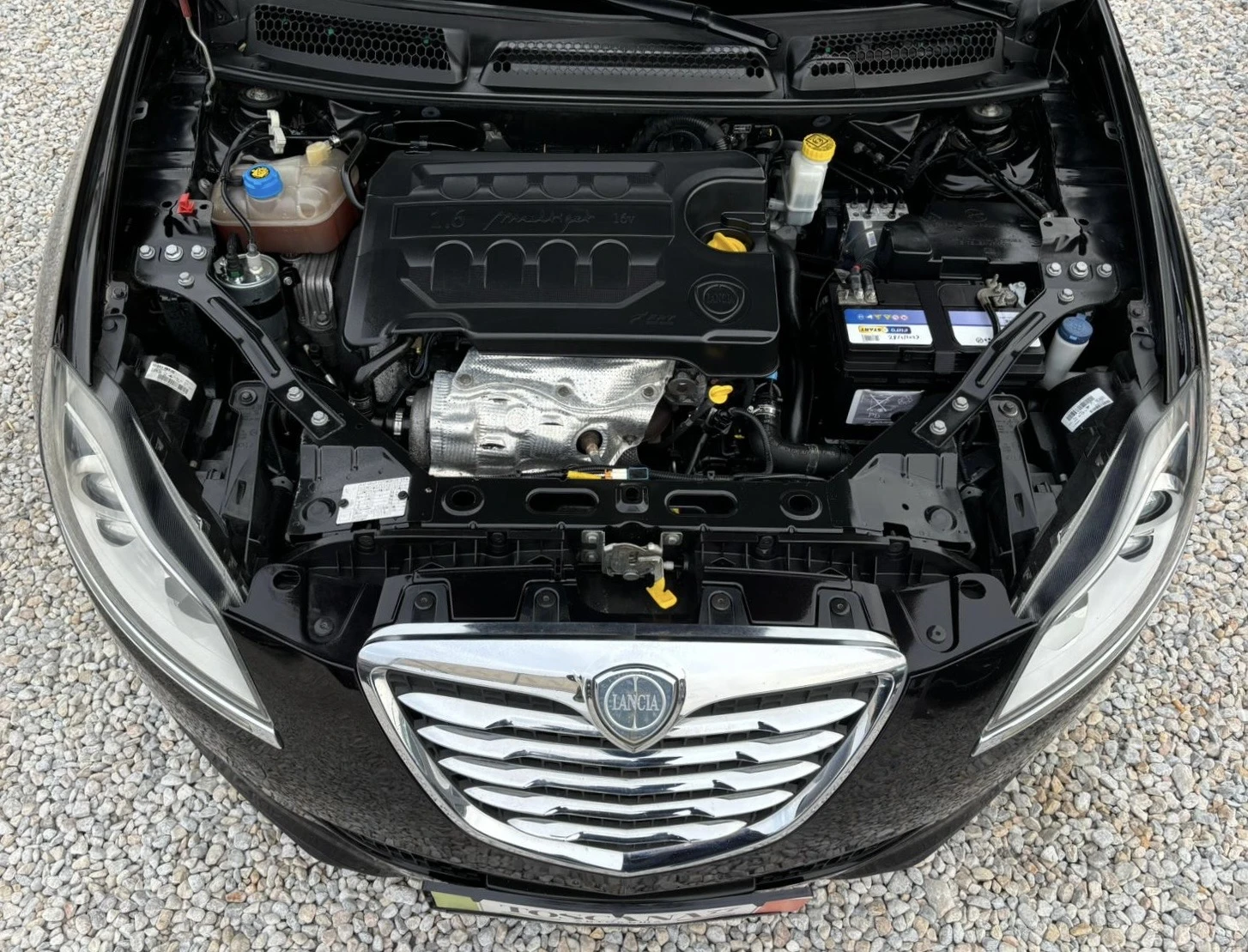 Lancia Delta 1.6Mjet* 120к.с.* NAVI* Кожа* Euro 5A* Лизинг | Mobile.bg — изображение 11