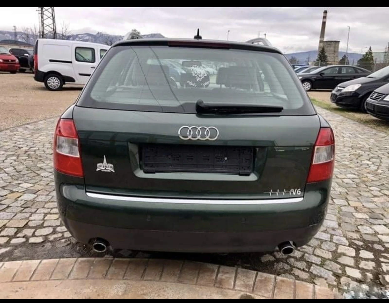 Audi A4 2.4i V6  - изображение 7