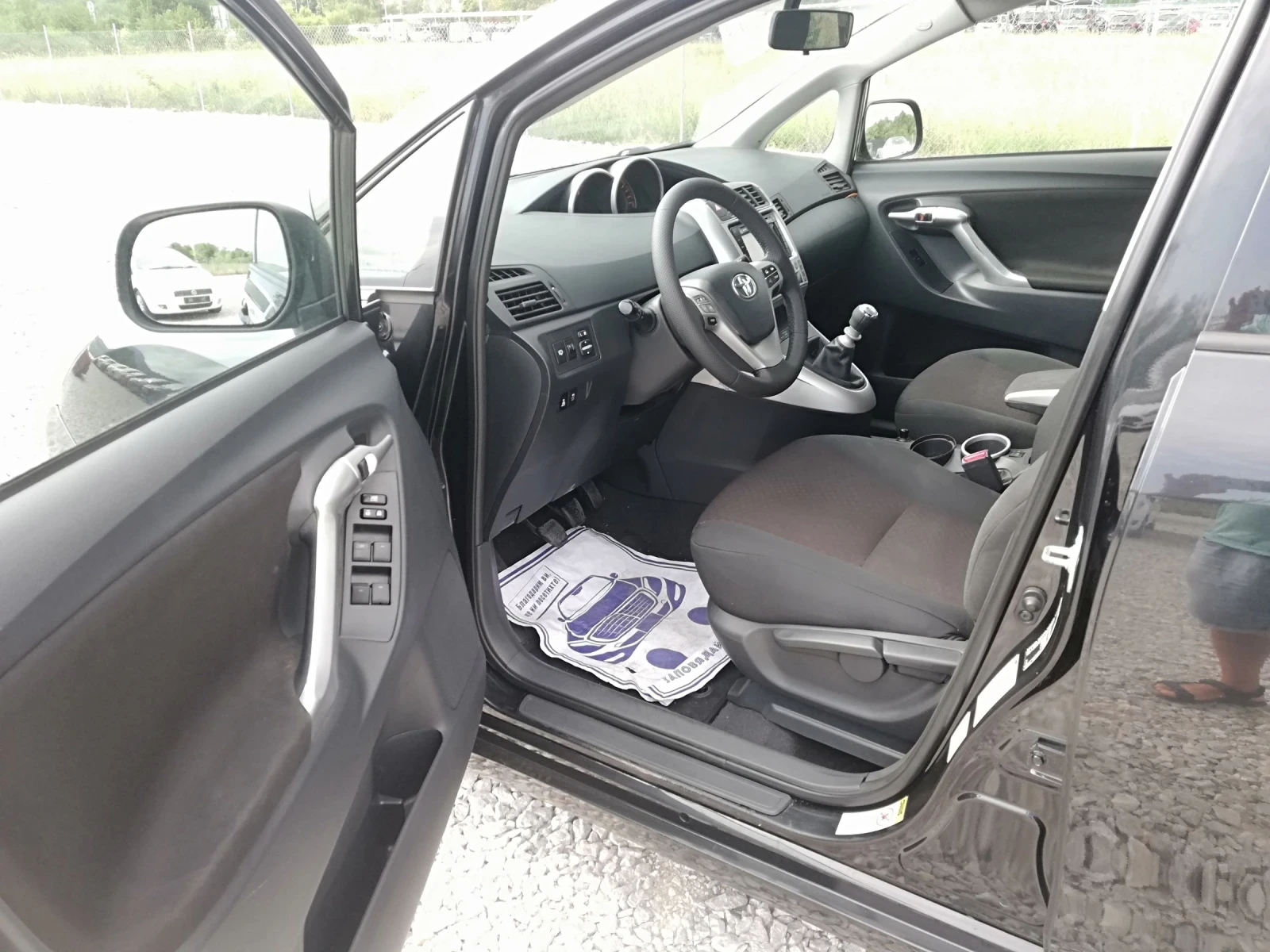 Toyota Verso 2.0d4d kli navi  - изображение 7