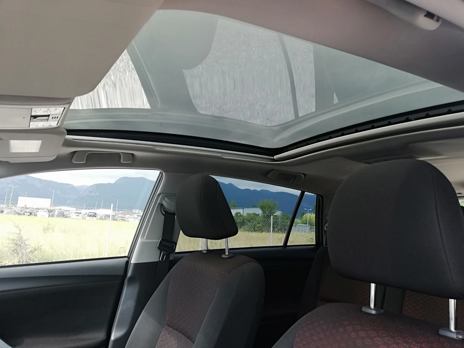 Toyota Verso 2.0d4d kli navi  | Mobile.bg   11