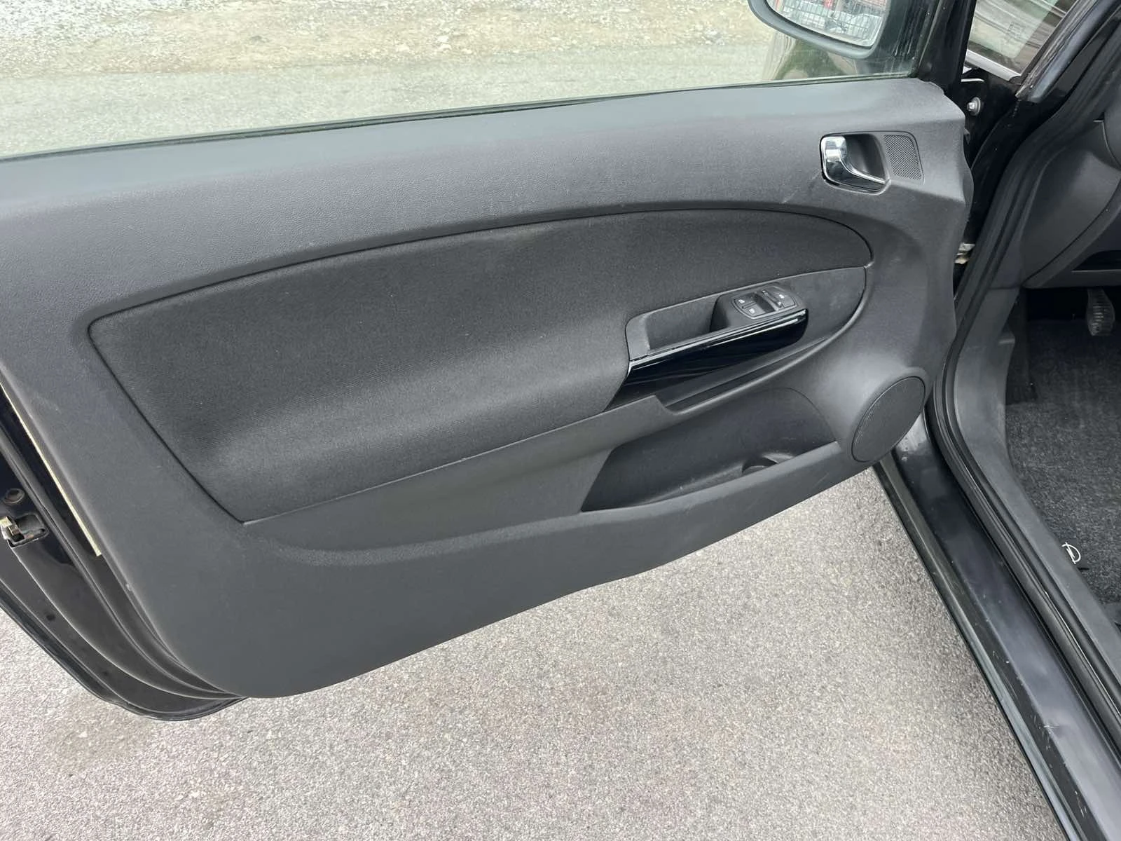 Opel Corsa 1.3CDTI 75кс EURO 4 КЛИМАТИК - изображение 7