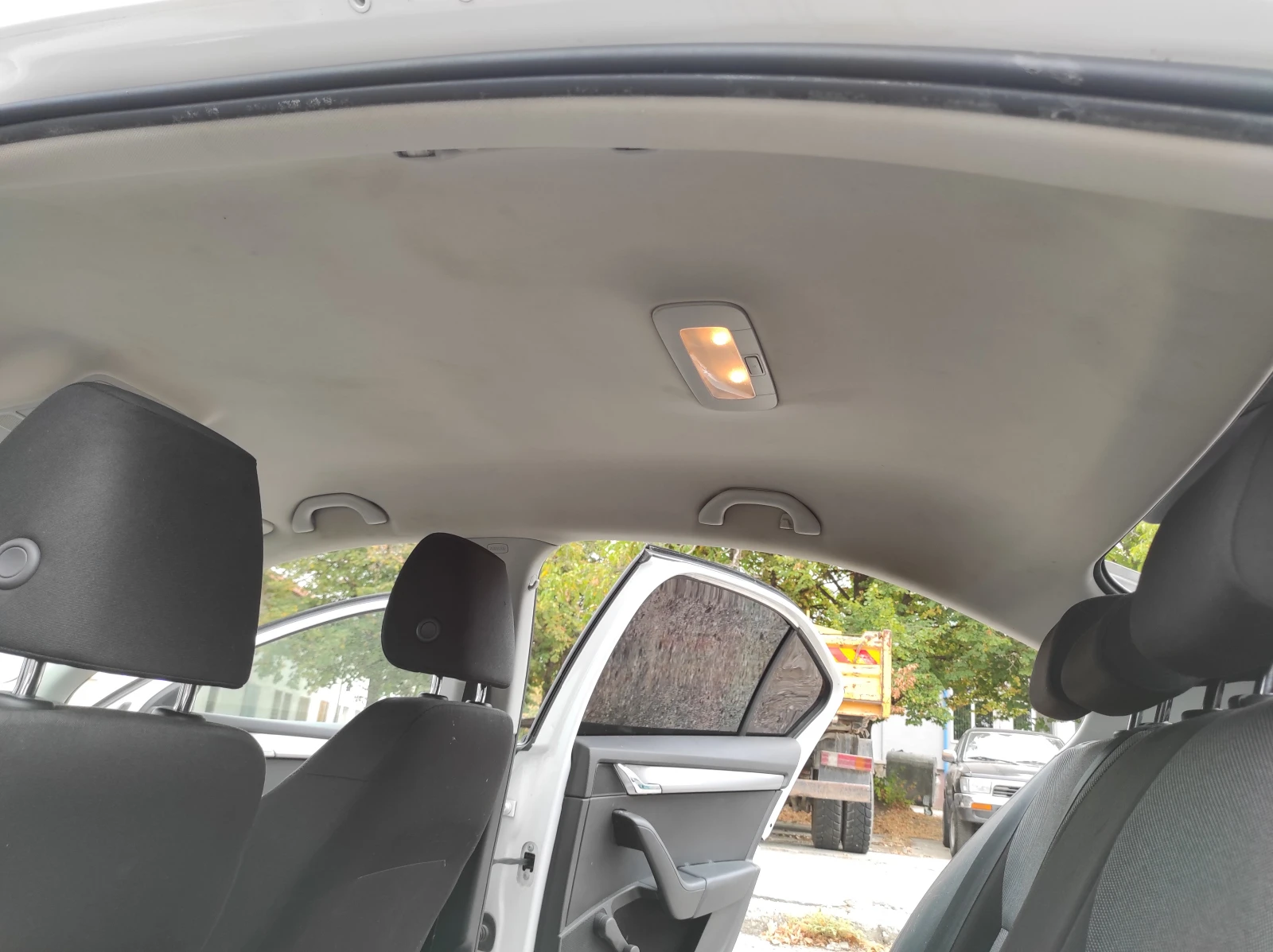 Skoda Octavia 1.6 TDI 90ks | Mobile.bg   15