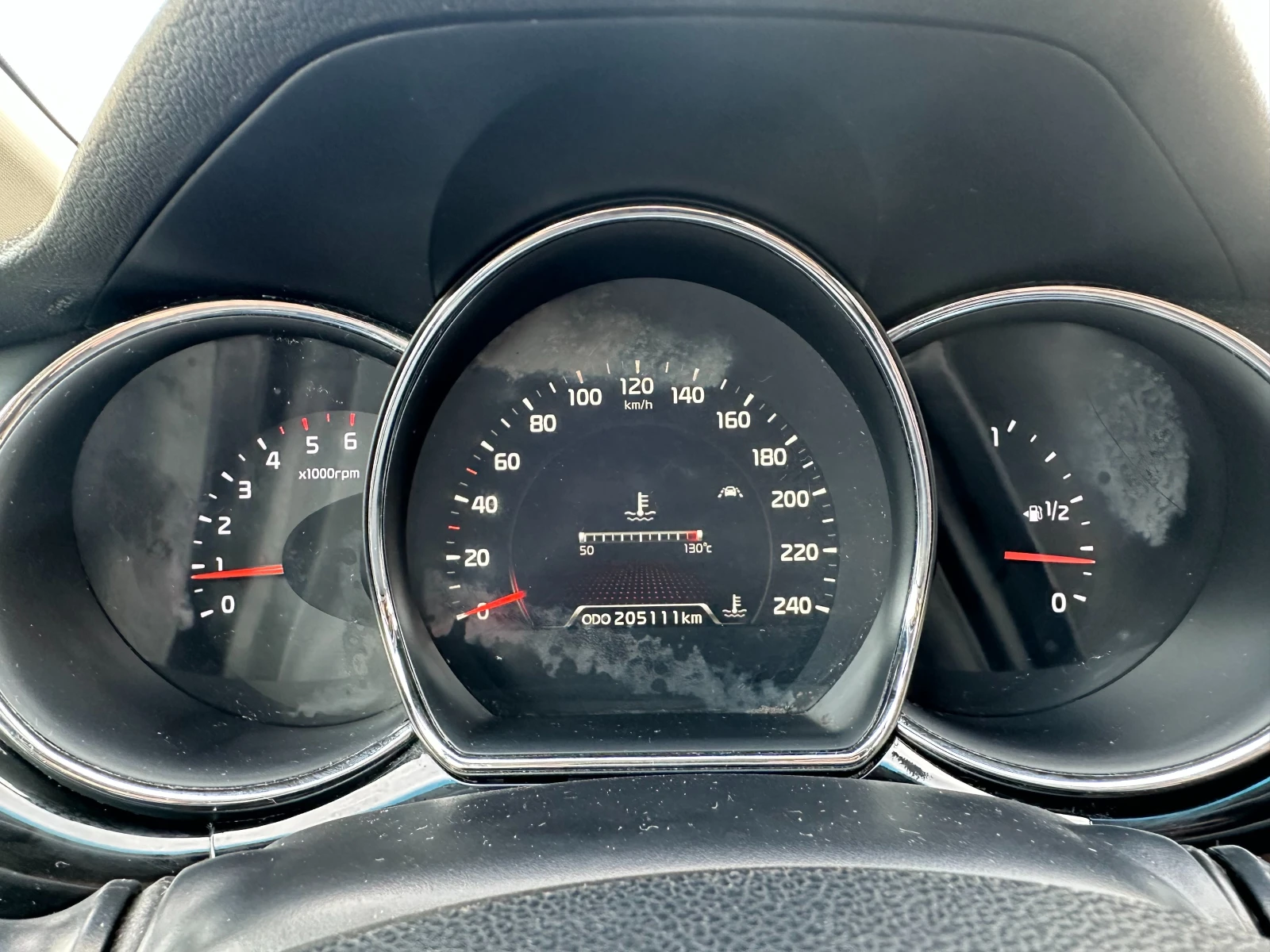 Kia Ceed 1.6d 110 ..  | Mobile.bg   14