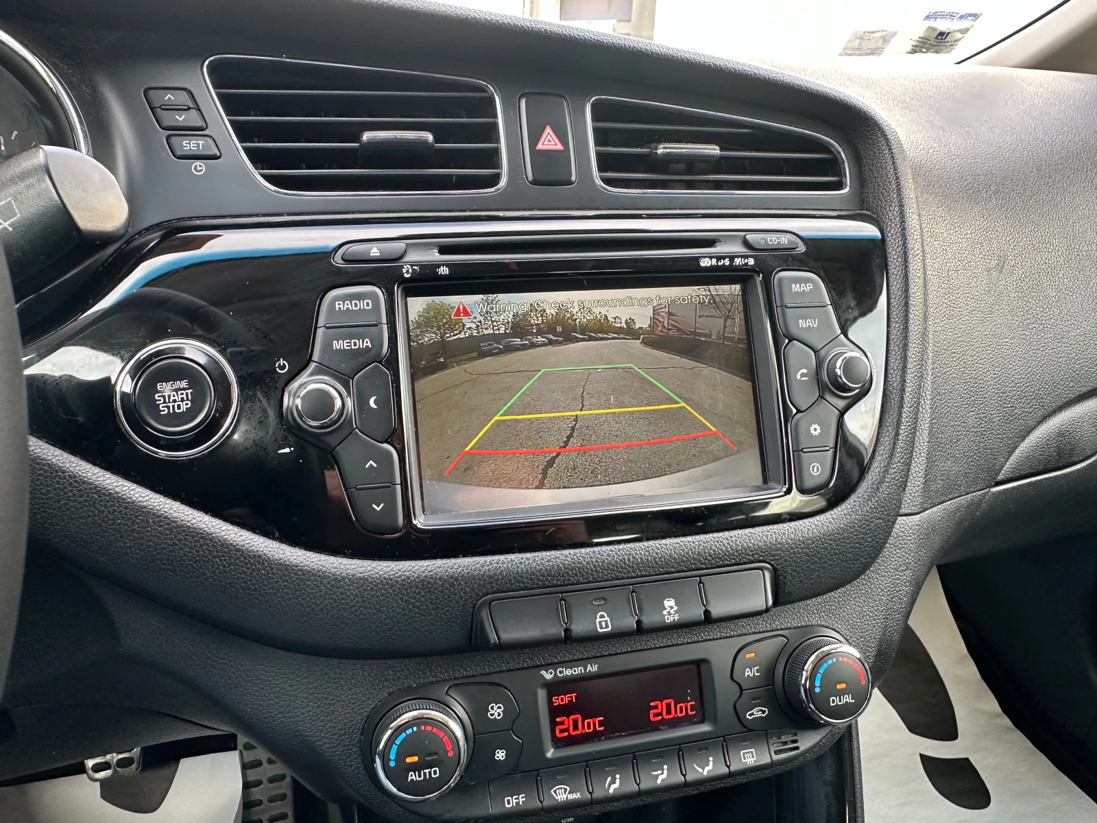 Kia Ceed 1.6d 110 ..  | Mobile.bg   13