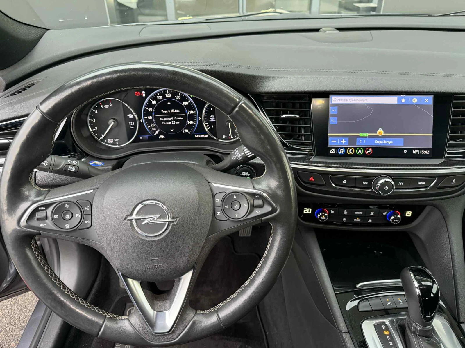 Opel Insignia 2.0d AT8 174к.с. Elegance  - изображение 8