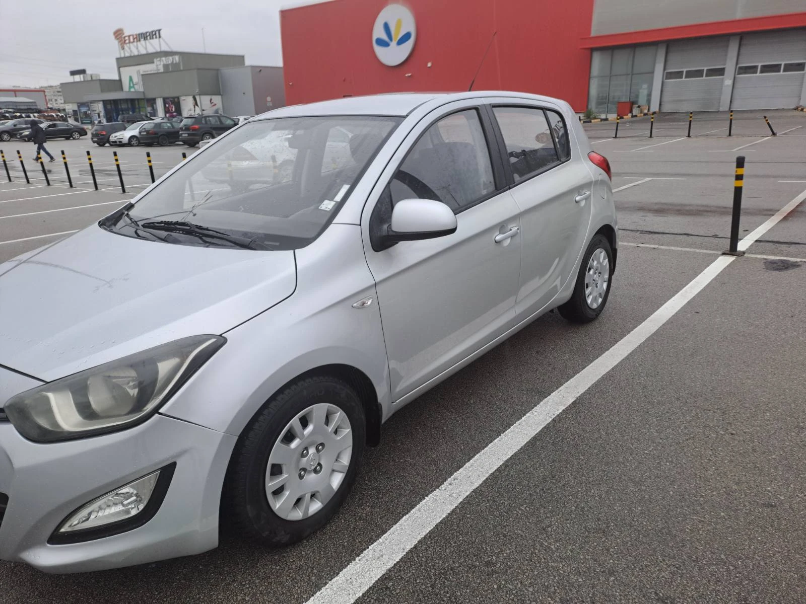 Hyundai I20  - изображение 2