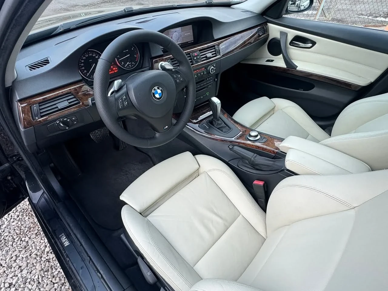 BMW 330 330XD, снимка 17 - Автомобили и джипове - 53844411
