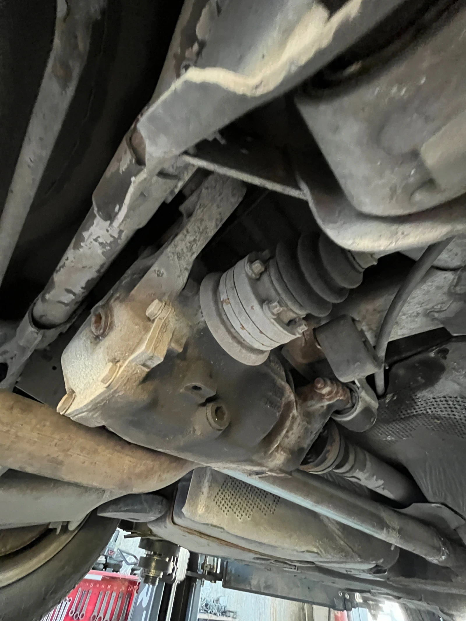 BMW 520 520i, снимка 7 - Автомобили и джипове - 53851780