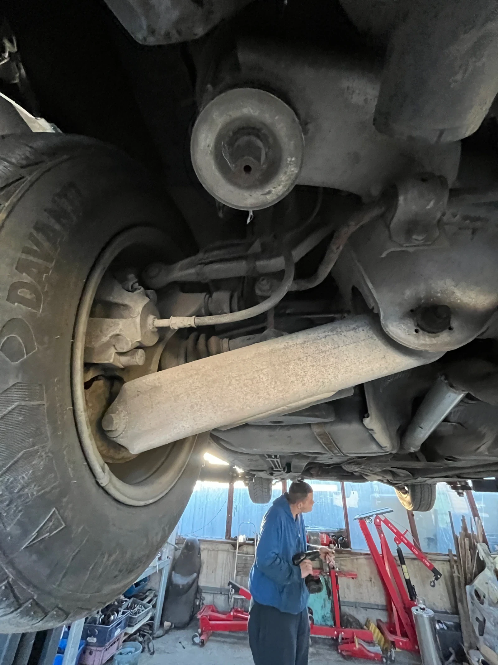 BMW 520 520i, снимка 9 - Автомобили и джипове - 53851780