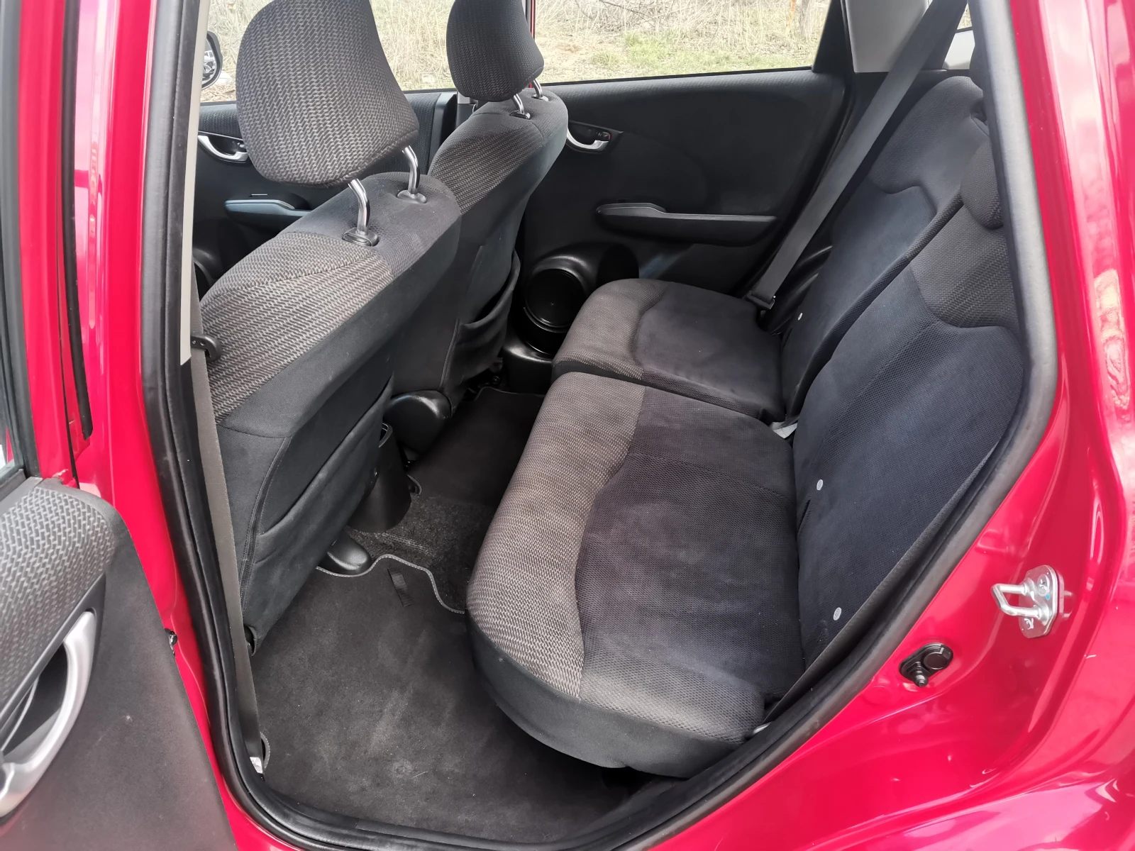 Honda Jazz 1.4i-VTEC, снимка 12 - Автомобили и джипове - 54271685