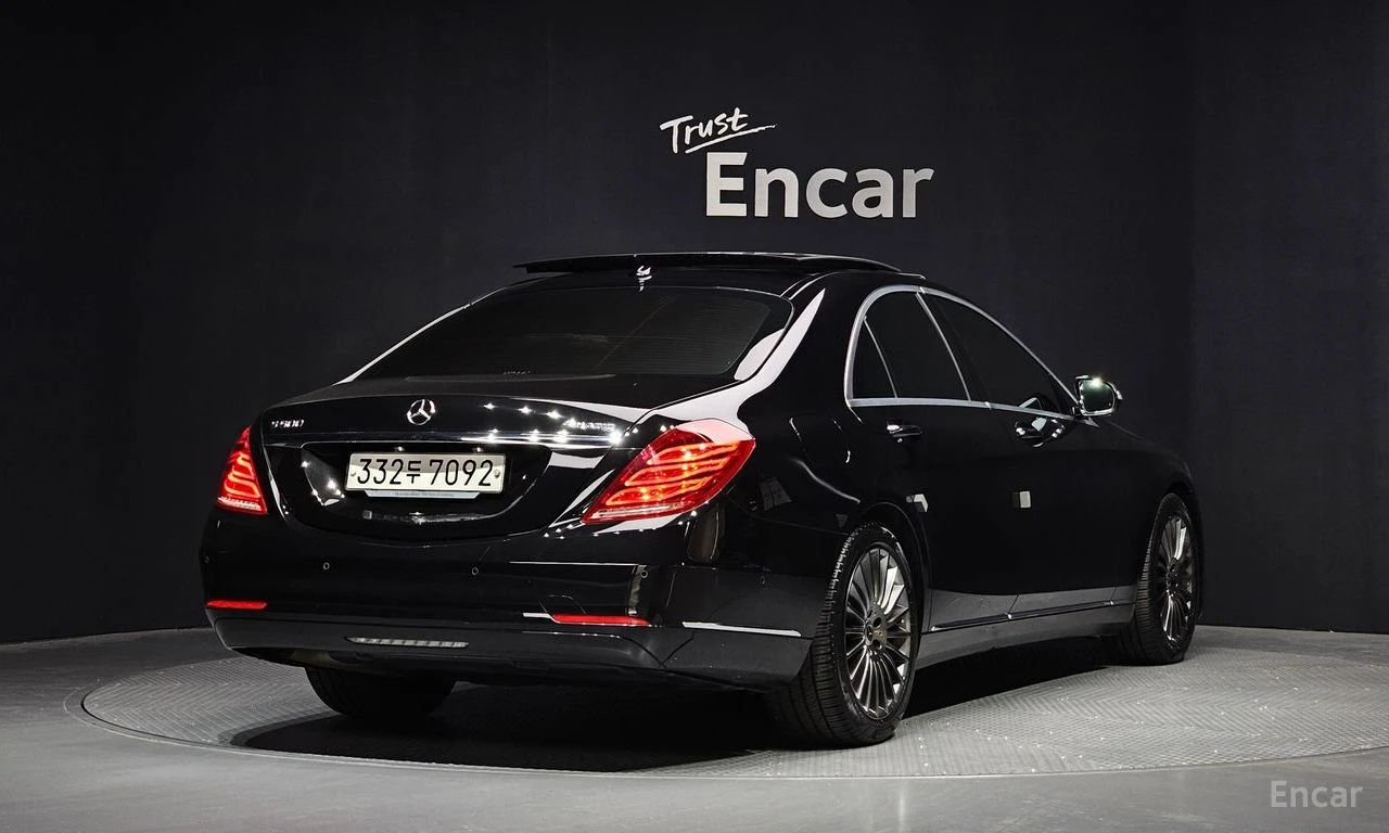 Mercedes-Benz S 350 4mATIC* BURMESTER* ОБДУХВАНЕ* LANE* ASS* ПАНО* 360, снимка 2 - Автомобили и джипове - 54730007