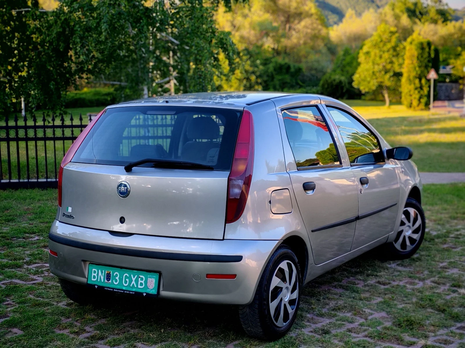 Fiat Punto 1.2I(60)* FACELIFT* ��������* ��� ����*  | Mobile.bg � ����������� 8