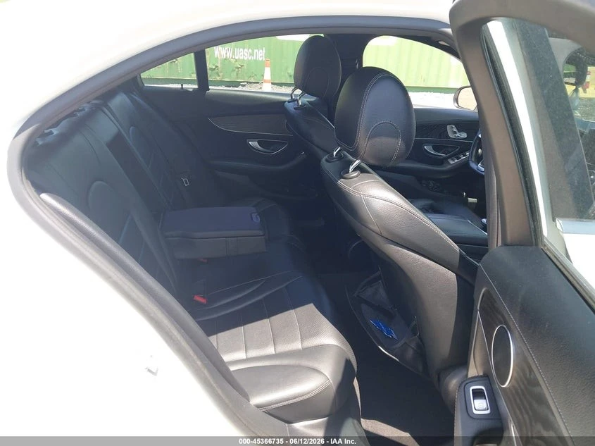 Mercedes-Benz C 300 SPORT 4MATIC* ВИДЕО НА МОТОРА, снимка 8 - Автомобили и джипове - 55045985