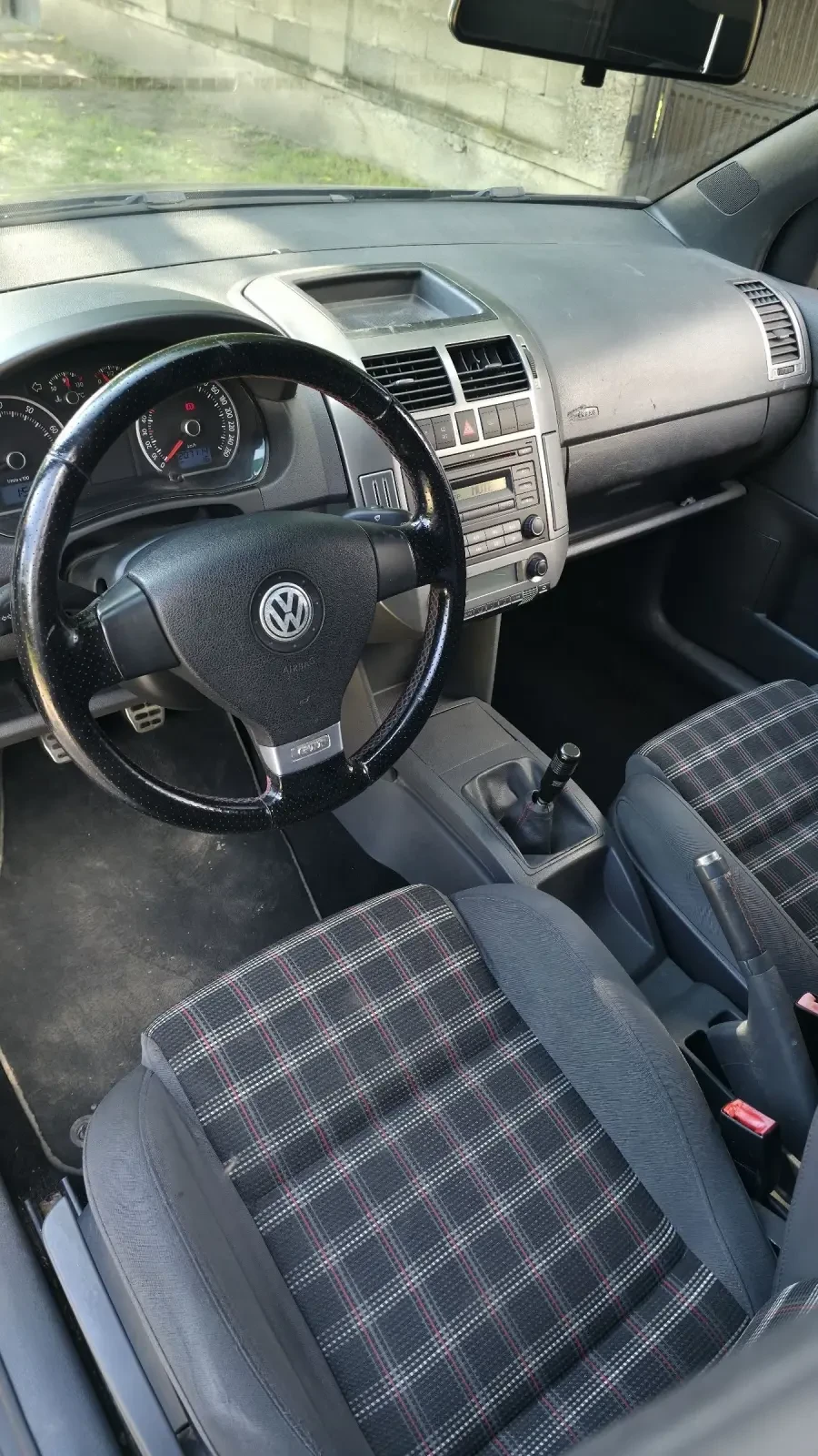 VW Polo 1.8T GTI , снимка 7 - Автомобили и джипове - 55160154