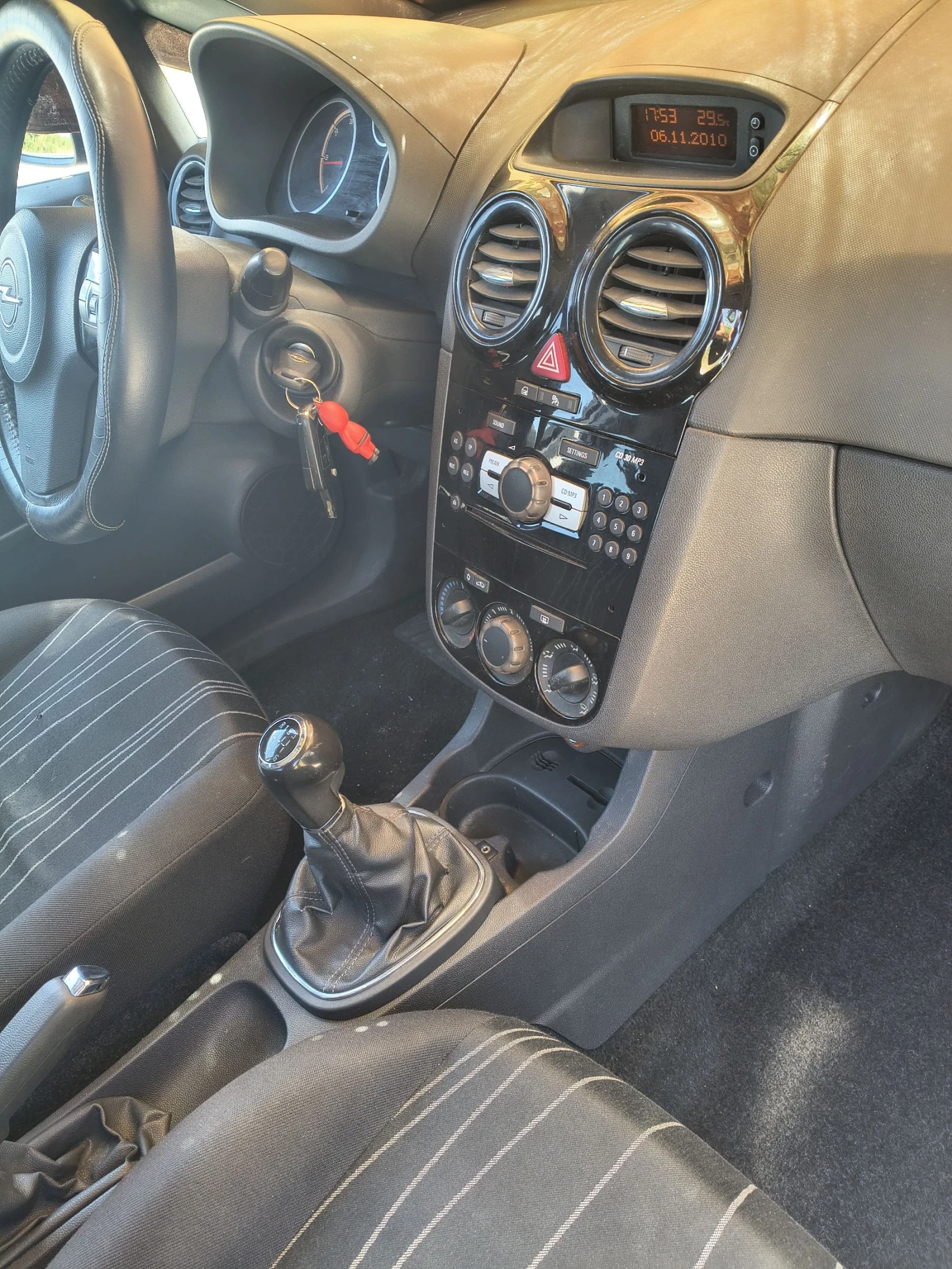 Opel Corsa 1.3CDTI, снимка 7 - Автомобили и джипове - 55423082