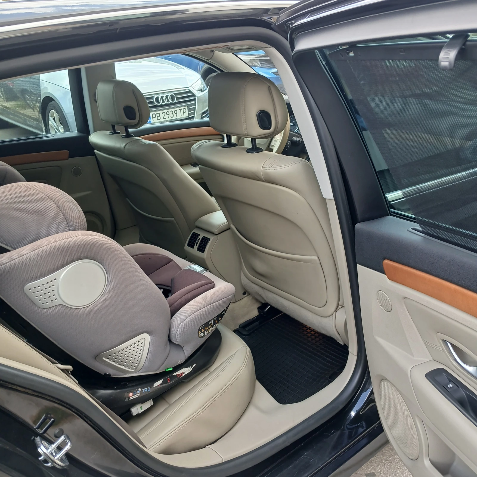 Renault Laguna АВТОМАТИК , снимка 15 - Автомобили и джипове - 55538578