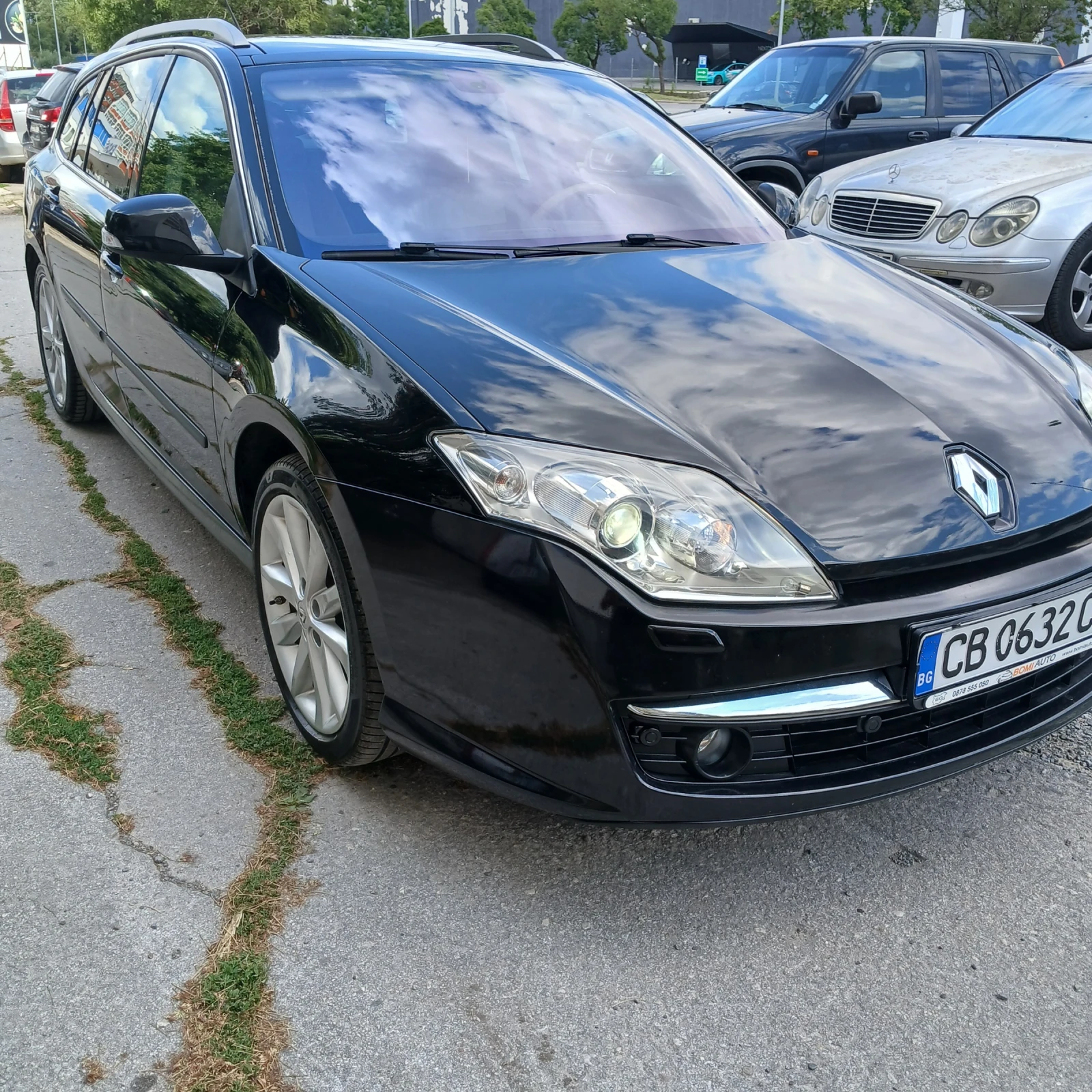Renault Laguna АВТОМАТИК , снимка 2 - Автомобили и джипове - 55538578