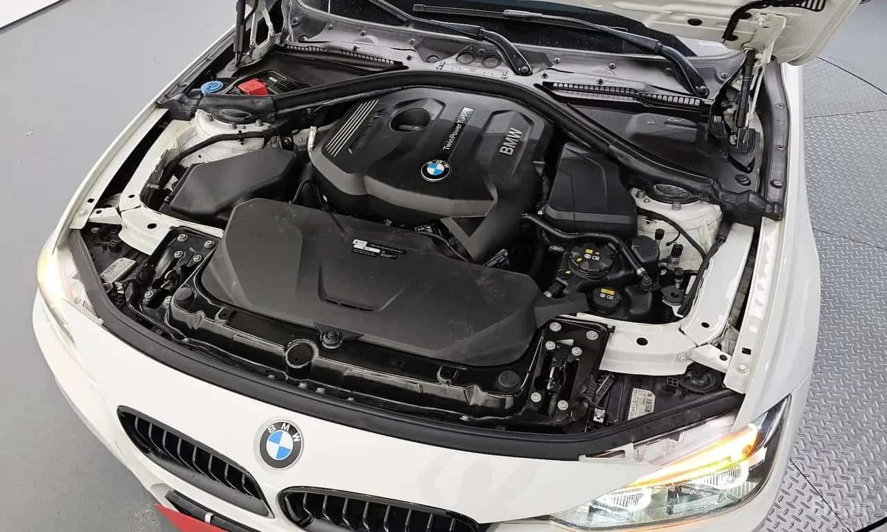 BMW 330 * M Sport Shadow * ОПЦИЯ ЗА ФИНАНСИРАНЕ, снимка 6 - Автомобили и джипове - 55647386