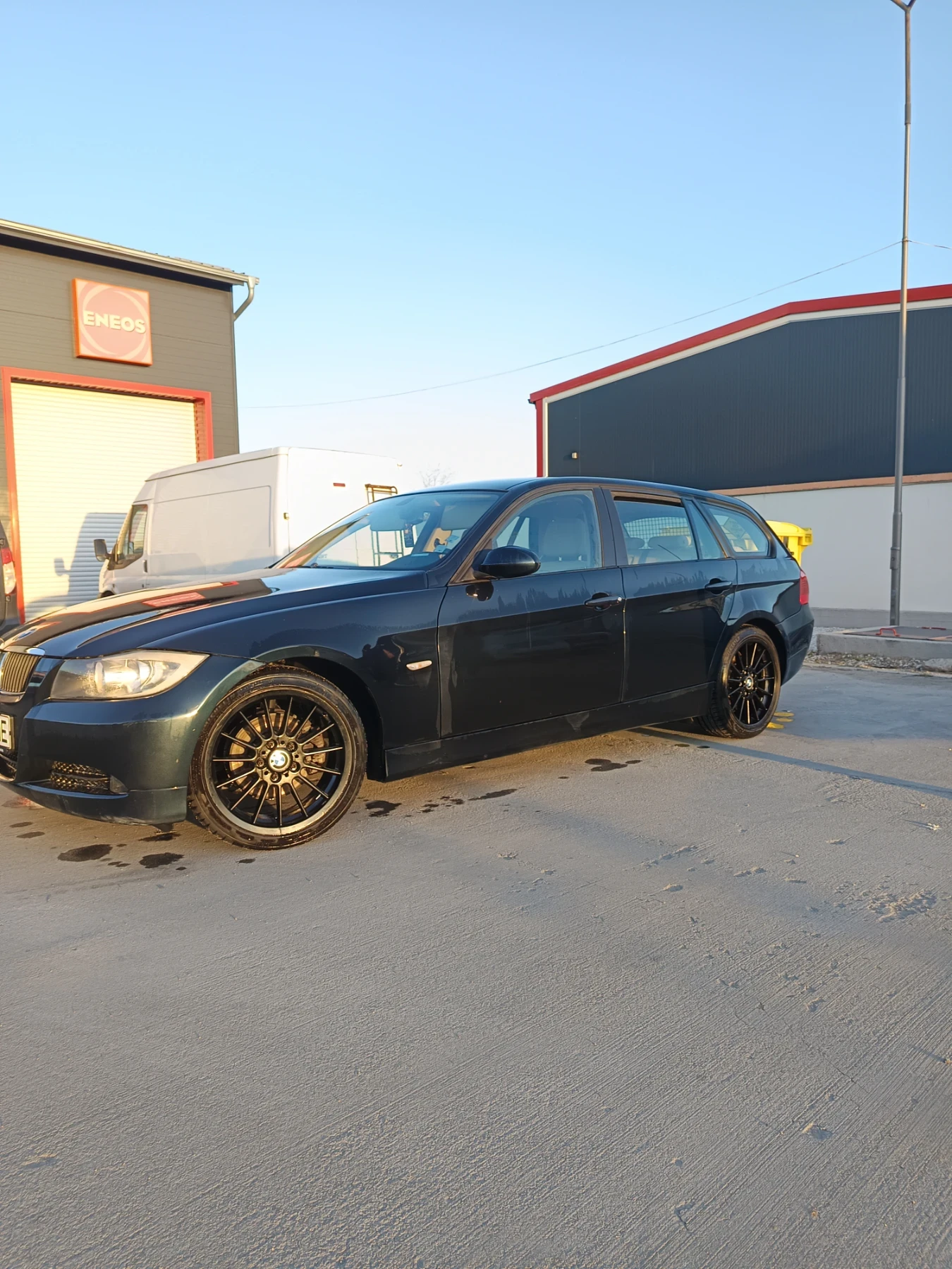 BMW 320 Е91, снимка 4 - Автомобили и джипове - 55701835