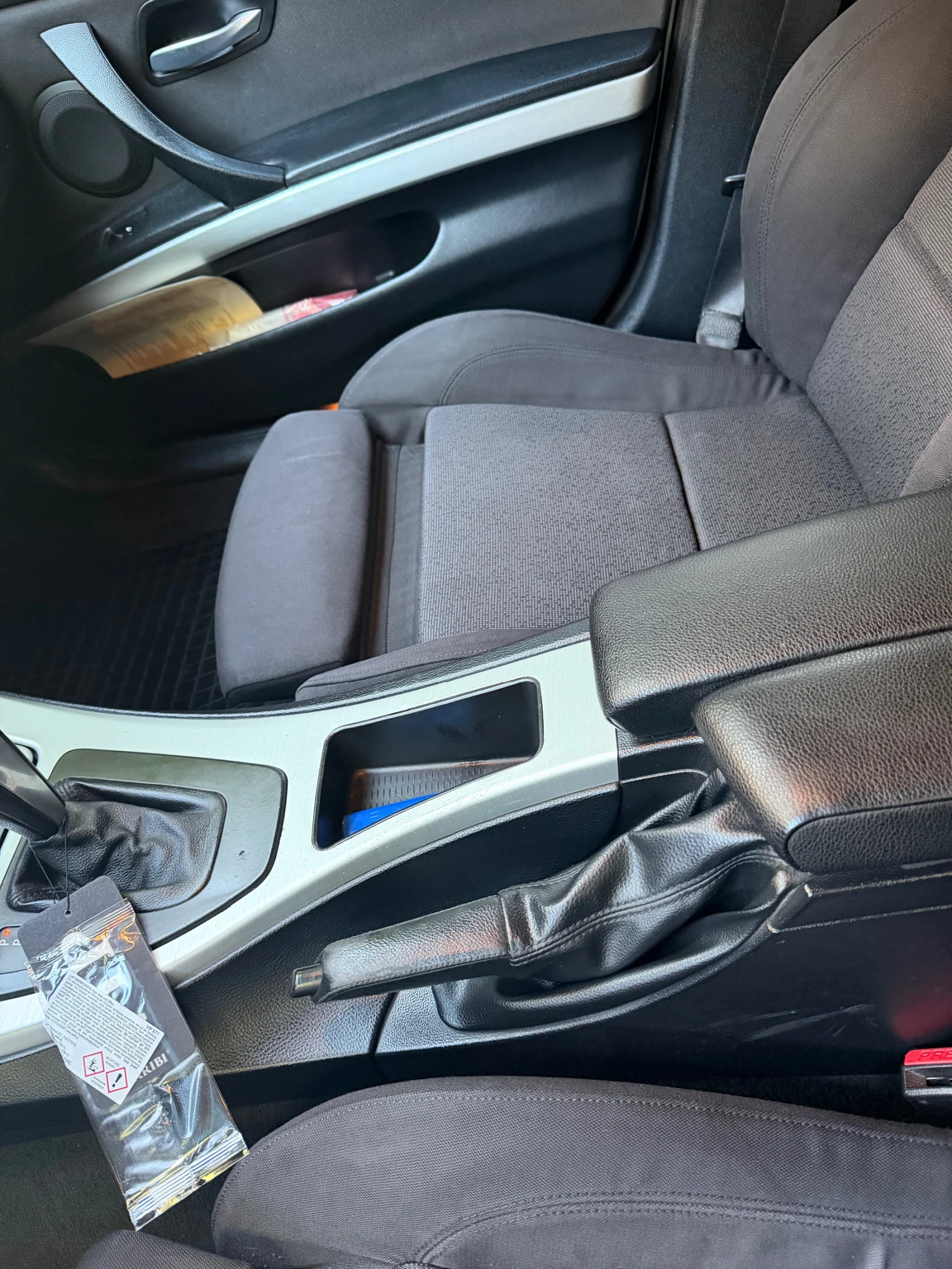 BMW 320 Е90, снимка 4 - Автомобили и джипове - 55734656