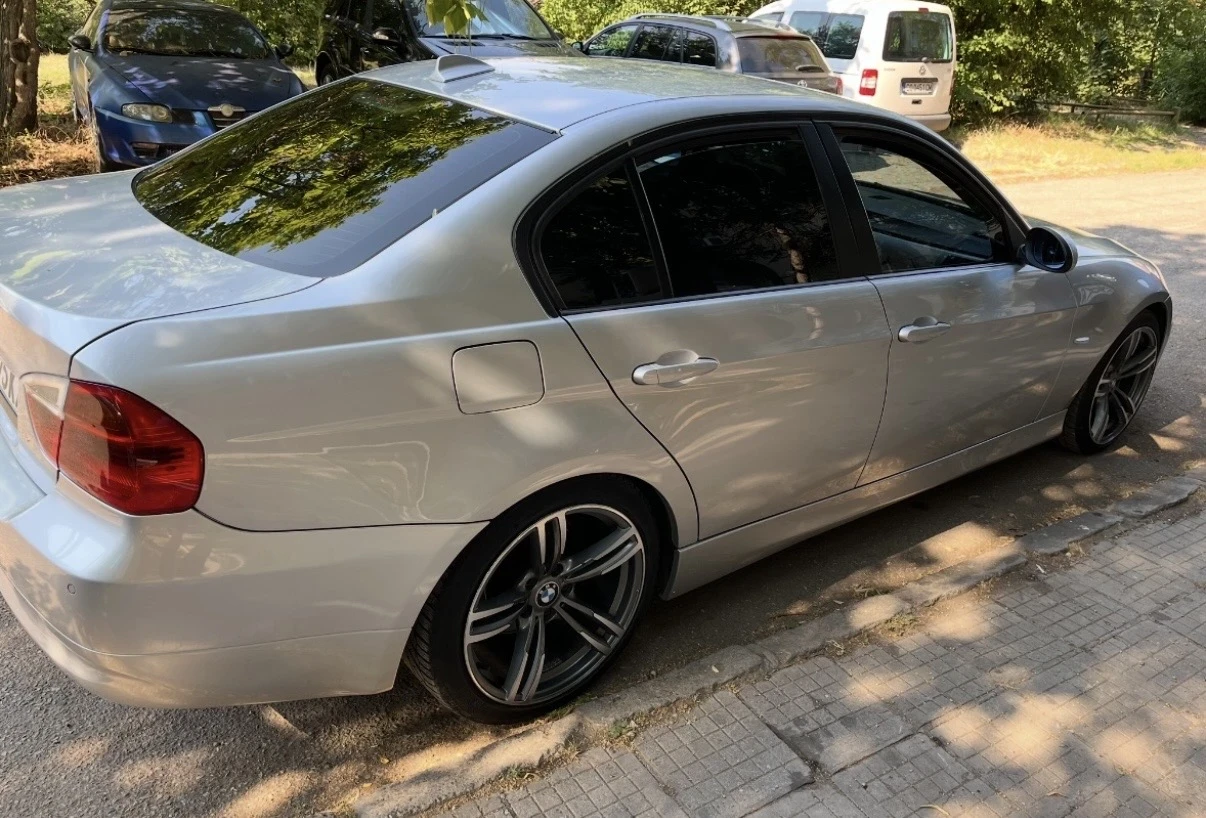 BMW 320 Е90, снимка 7 - Автомобили и джипове - 55734656
