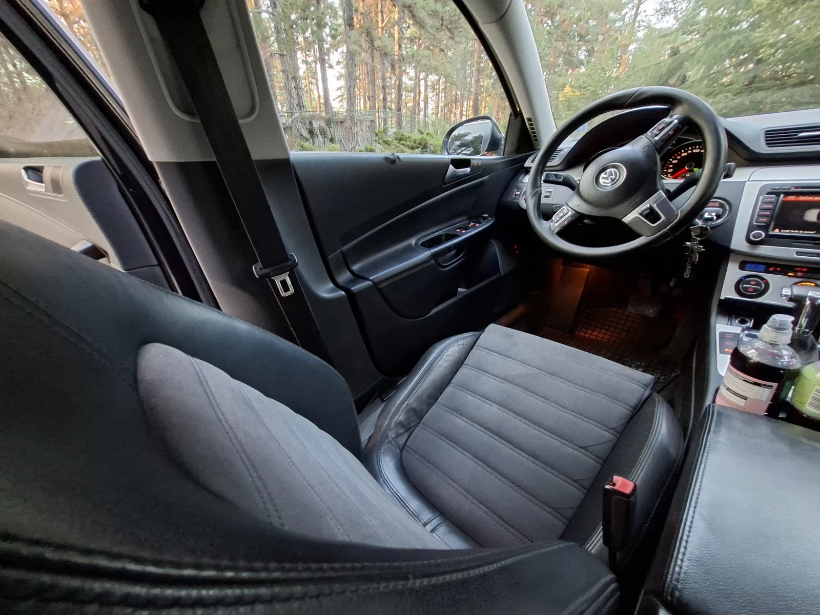 VW Passat 2.0 TDI, снимка 9 - Автомобили и джипове - 55742930