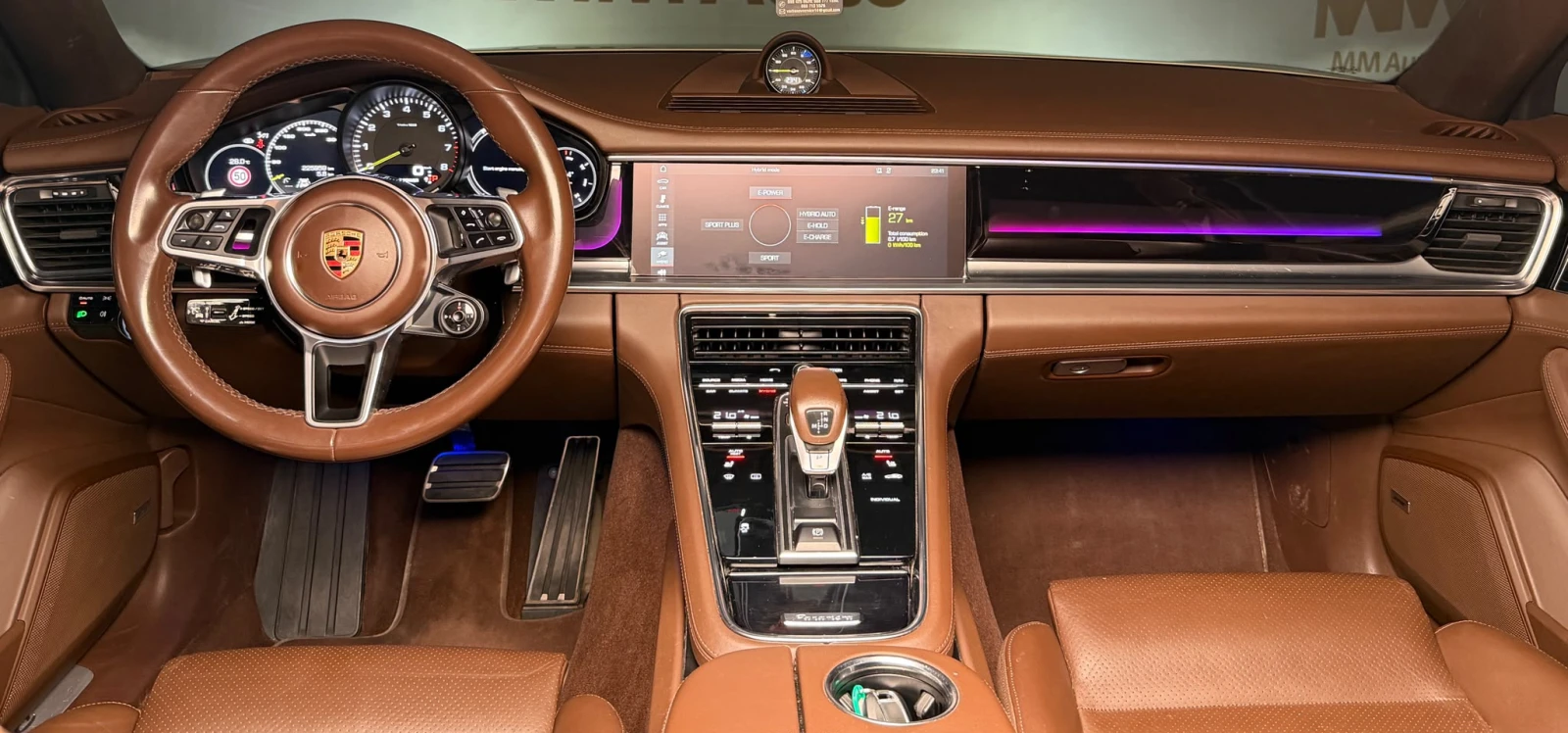 Porsche Panamera 4 E-Hybrid* Sport Turismo* BOSE* Chrono* Pano, снимка 9 - Автомобили и джипове - 56007321