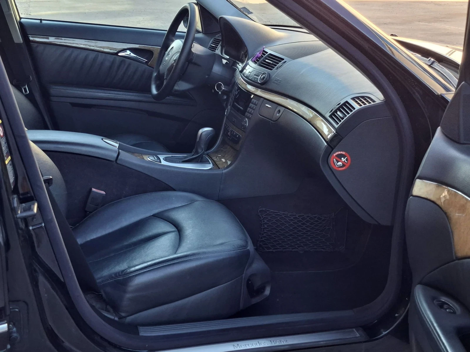 Mercedes-Benz E 320 Редови , снимка 10 - Автомобили и джипове - 56298793