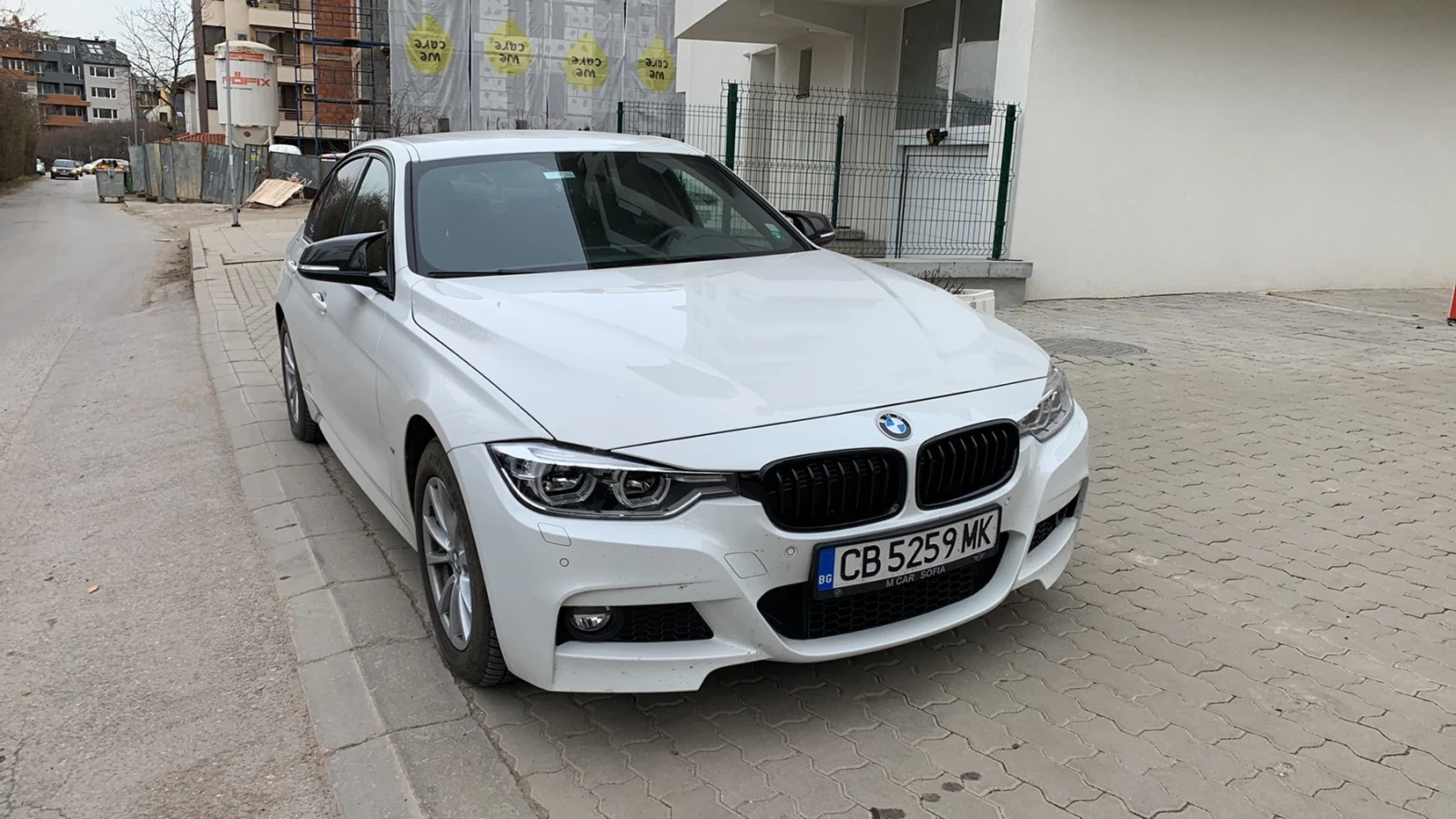 BMW 330 e iPerformance M, снимка 11 - Автомобили и джипове - 56538212