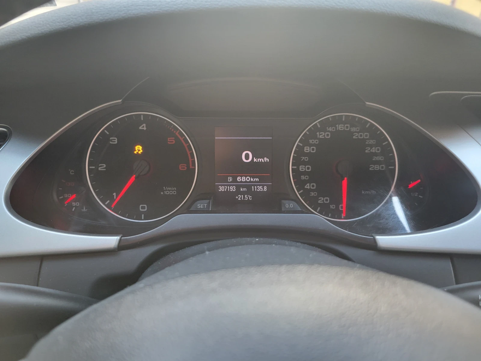 Audi A4 A4 Avant 2.0 TDI, снимка 16 - Автомобили и джипове - 56538374