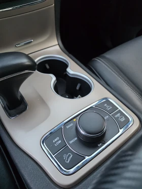Обява за продажба на Jeep Grand cherokee WK2 3.0 CRD ~28 999 лв. - изображение 11