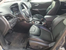 Jeep Cherokee LATITUDE*   * CARFAX*   | Mobile.bg    7