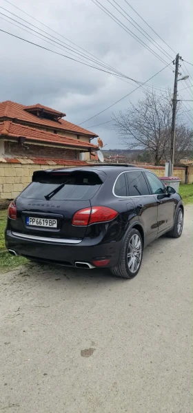 Porsche Cayenne 
