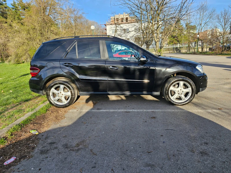 Mercedes-Benz ML 320 CDI 4matic на въздух, снимка 3 - Автомобили и джипове - 47048062